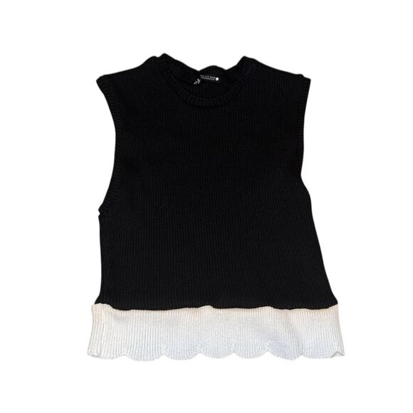 Zara Tops - Zara Black & white knitted top